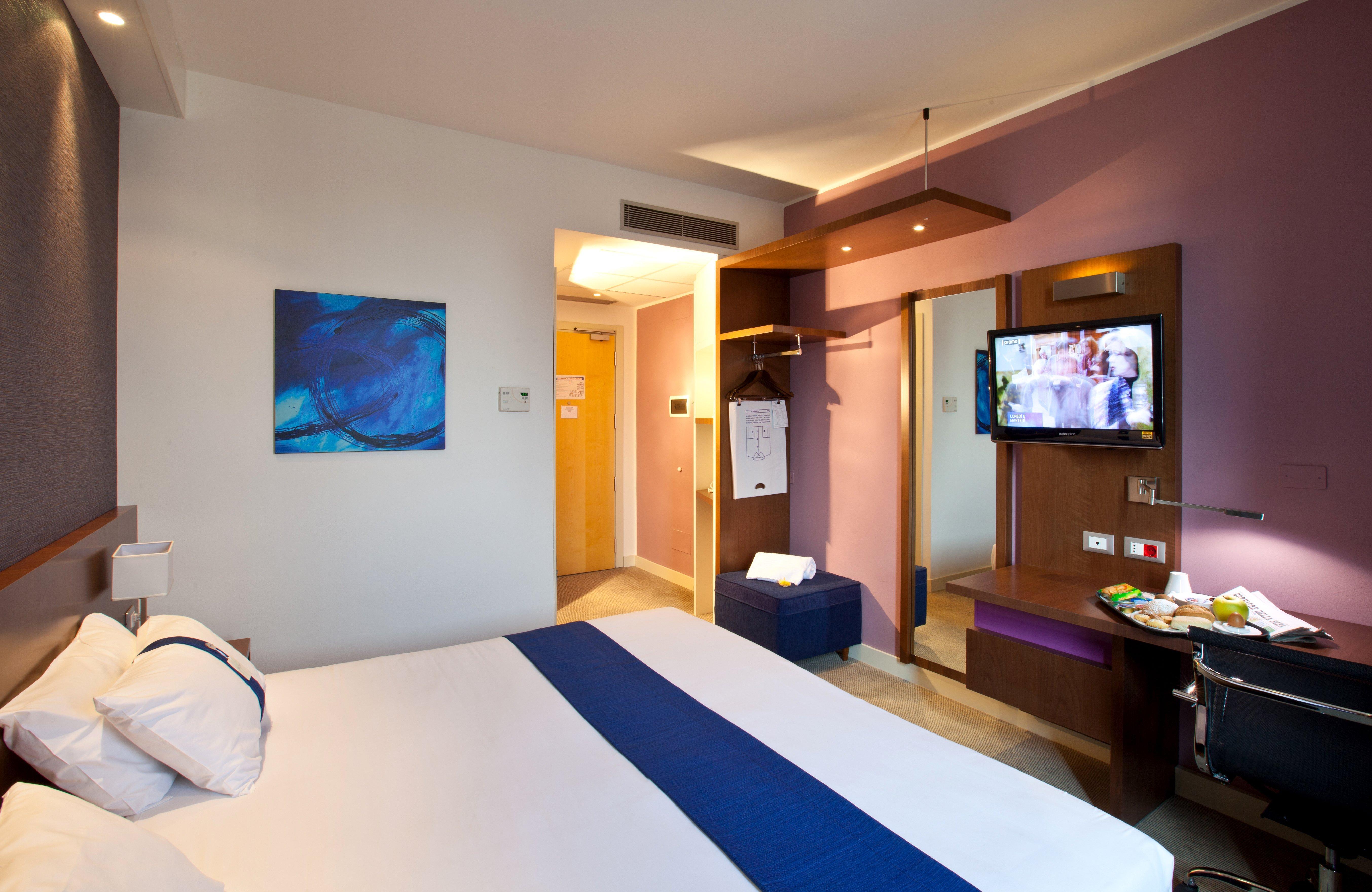 Holiday Inn Express Reggio Emilia, an IHG Hotel Esterno foto