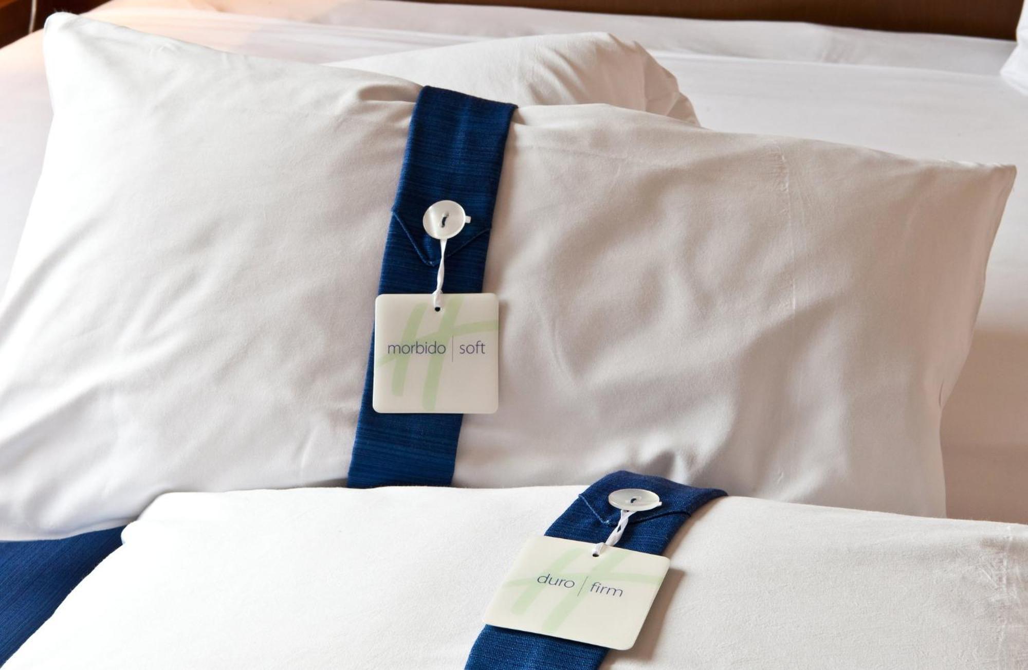 Holiday Inn Express Reggio Emilia, an IHG Hotel Esterno foto